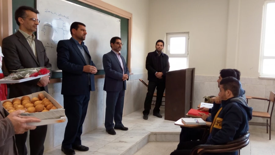 روزدانشجوگرامی باد
