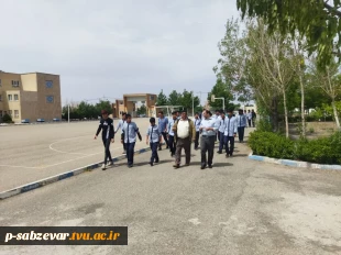 بازدید جمعی از دانش آموزان هنرستانی از دانشکده فنی و حرفه ای امام خمینی (ره ) سبزوار به مناسبت هفته مشاغل  6