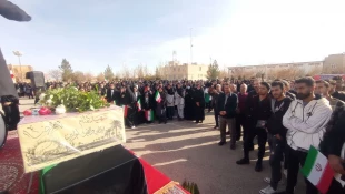 گزارش تصویری از مراسم وداع با شهید گمنام در آستانه سالروز شهادت حضرت فاطمه زهرا (س) 2