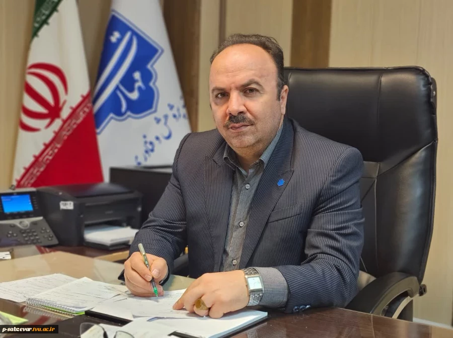 همزمان با چهل ‌و ‌هفتمین فجر انقلاب شکوهمند اسلامی صورت گرفت:
واریز بودجه ۲۰۰۰ میلیارد ریالی برای خرید تجهیزات کارگاهی دانشگاه ملی مهارت 2
